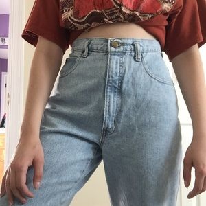 light wash high waisted jeans